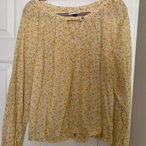 Universal Thread Long Sleeve Shirt